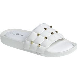 New White Memory Foam Stud Quilted Slides Sandals